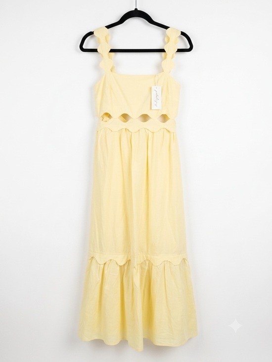 Petal & Pup Dresses & Skirts - NWT. Petal & Pup Women’s Butter Yellow Scallop-Trim Sundress. Size Medium